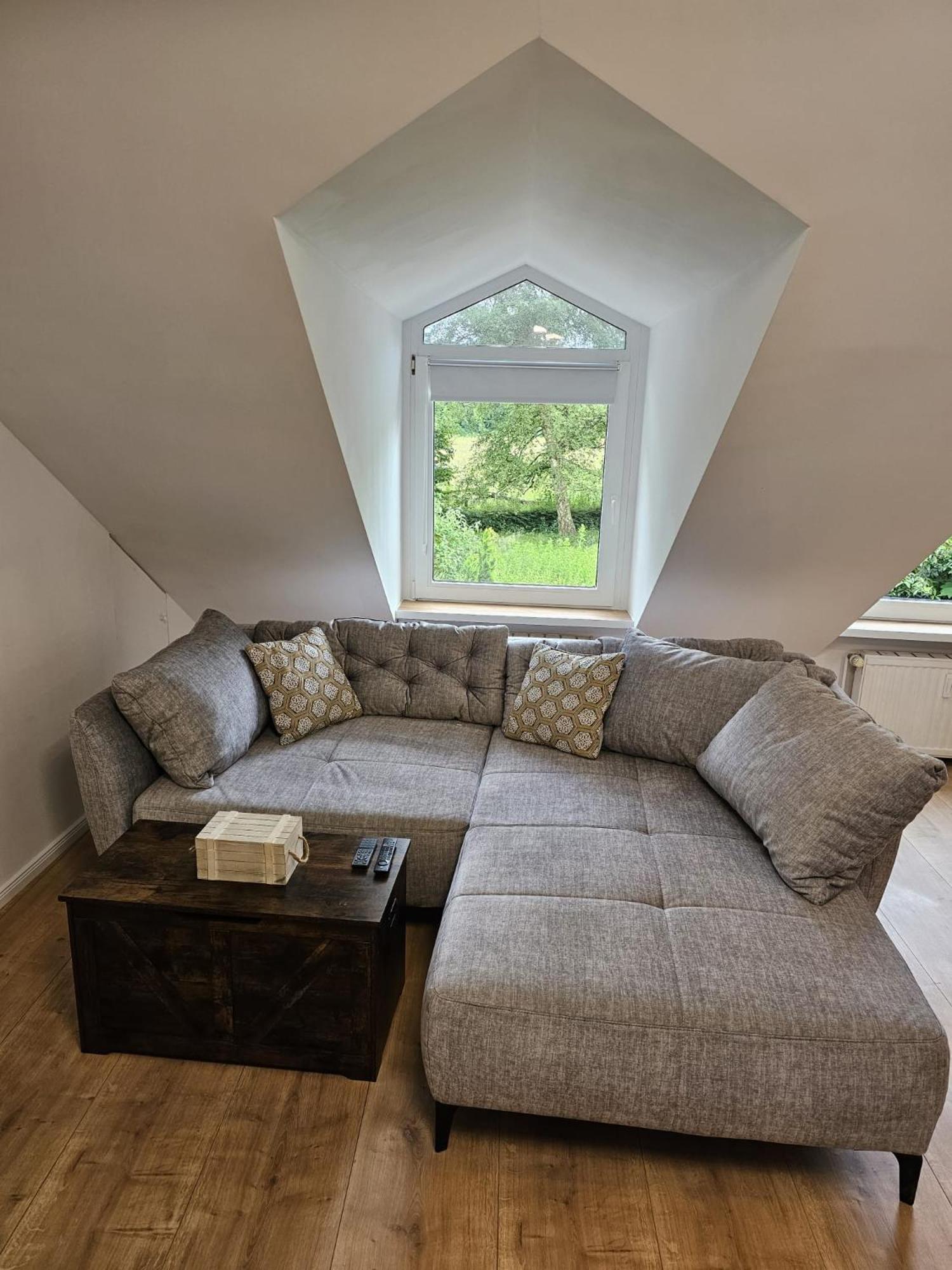 Tautraum Suite Mit Whirlpool Und Gruenem Ausblick Wilhelmshaven Bagian luar foto