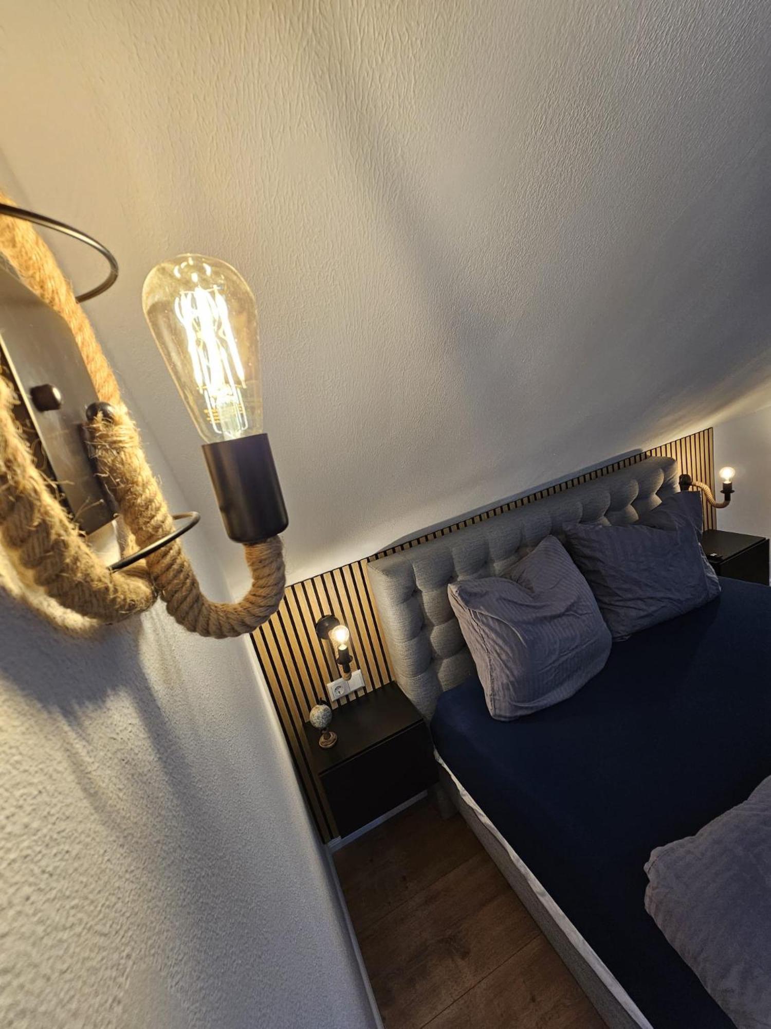 Tautraum Suite Mit Whirlpool Und Gruenem Ausblick Wilhelmshaven Bagian luar foto